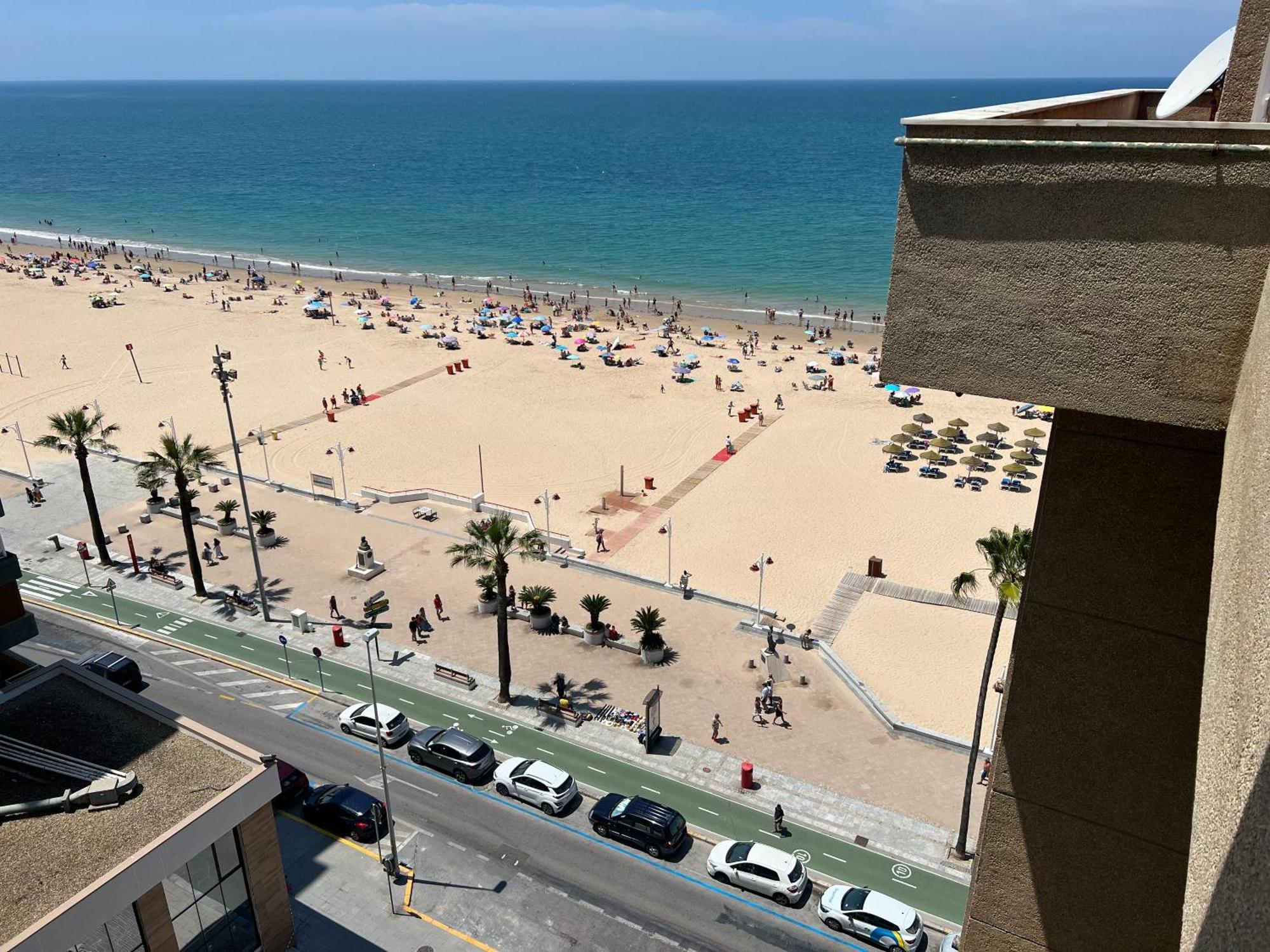 Atico Primera Linea De Playa. Καντίζ Εξωτερικό φωτογραφία